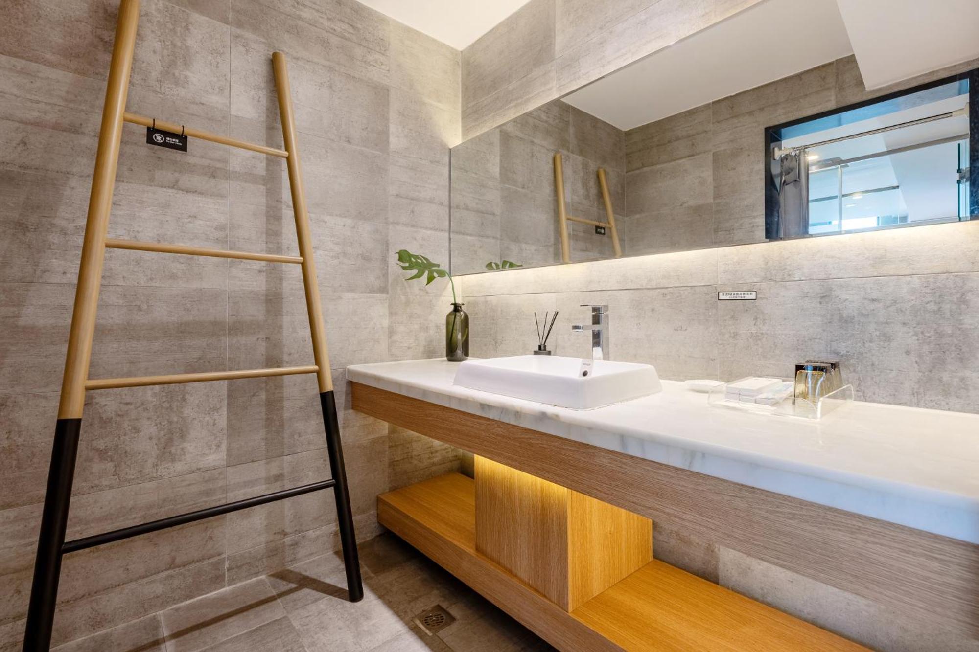 Waito Yuexiu Park Aparthotel 3*