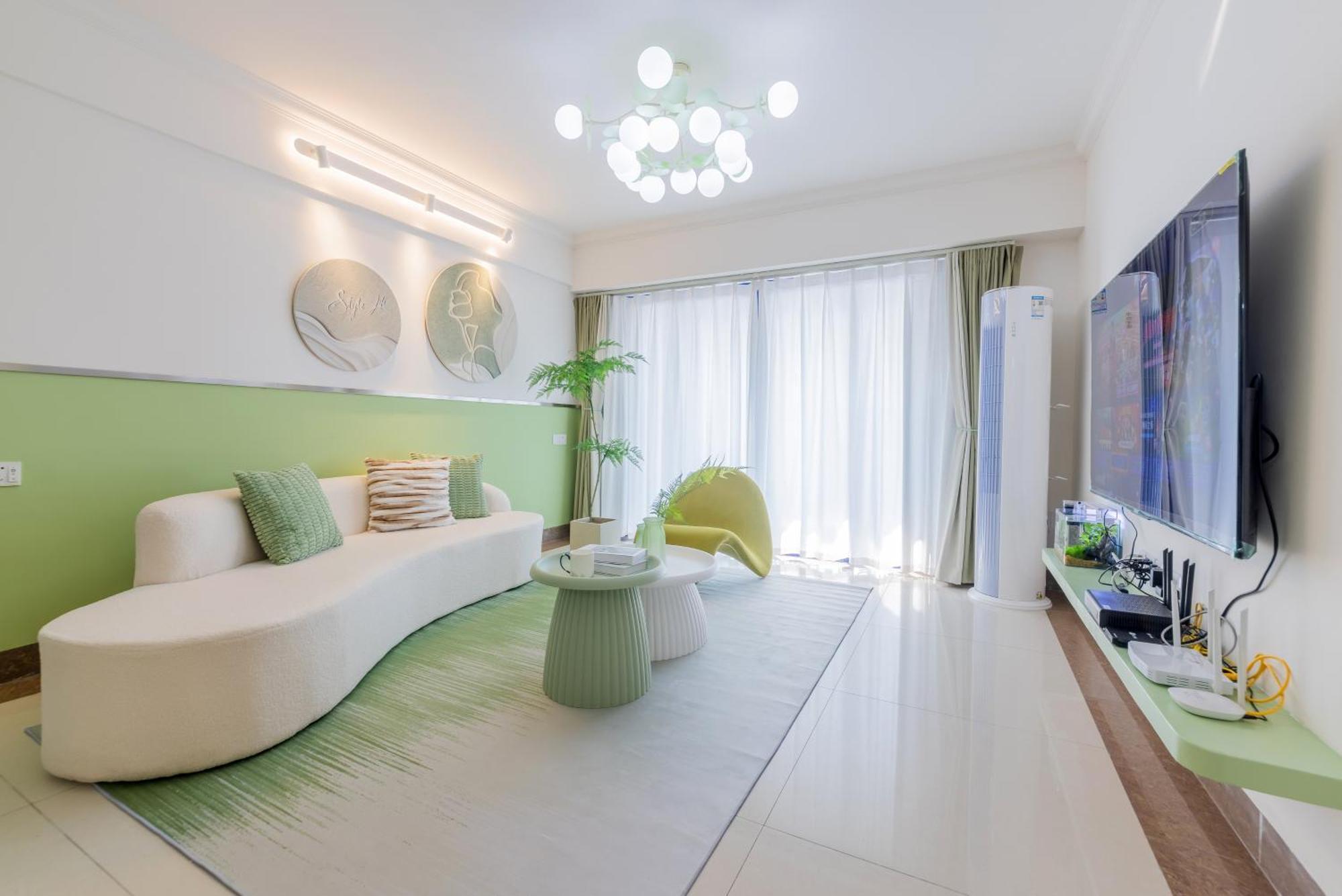 黄叔雅居3 Uncle Huang S Mansions No3 荔景华邸 * Guangzhou