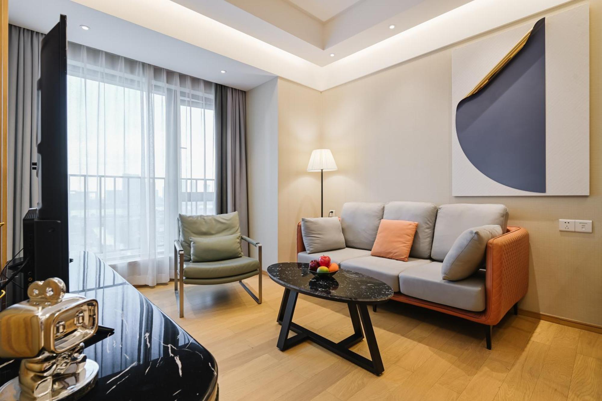Hotel Raffles Executive - Huijin International Finance Center, Keyun Road Metro Station Branch-canton Fair Free Shuttle