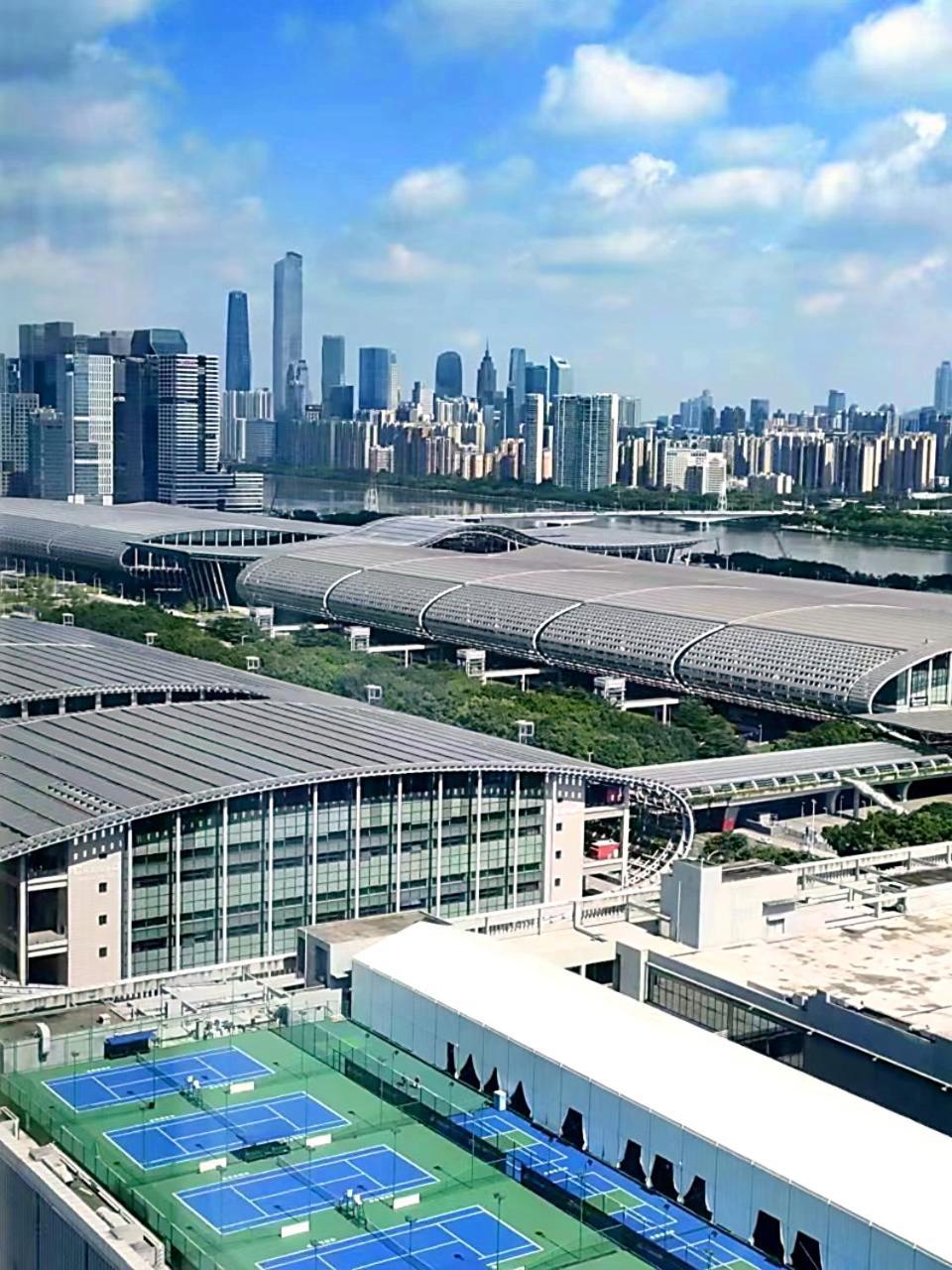Yicheng Pazhou Poly World Trade Centre Apartment Apartment *