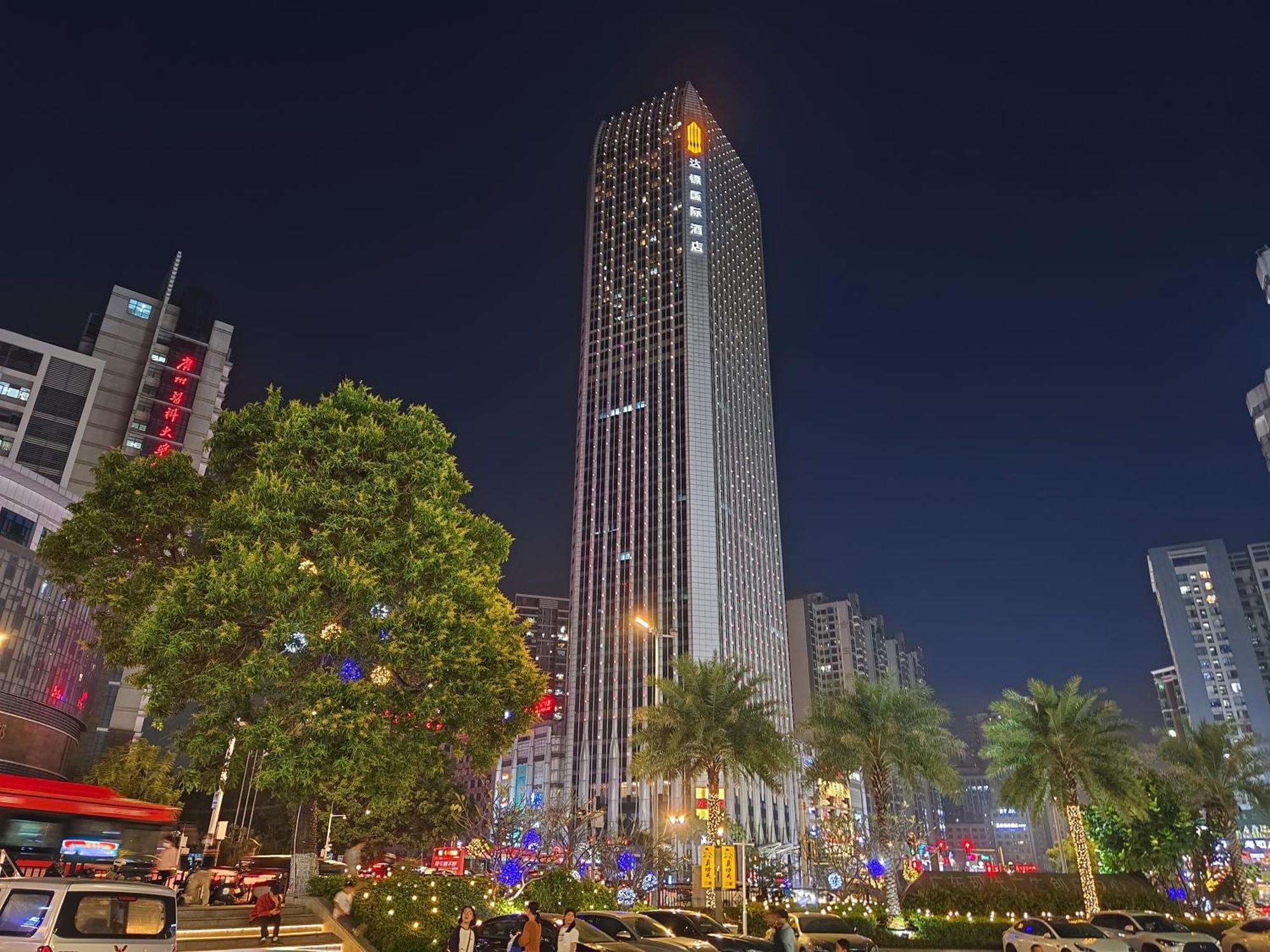 Apartment Star Stage International - 1min To Line2 & Line8 Changgang Stn-free Private Car Delivery To Fair From Apr 15th To 4th *