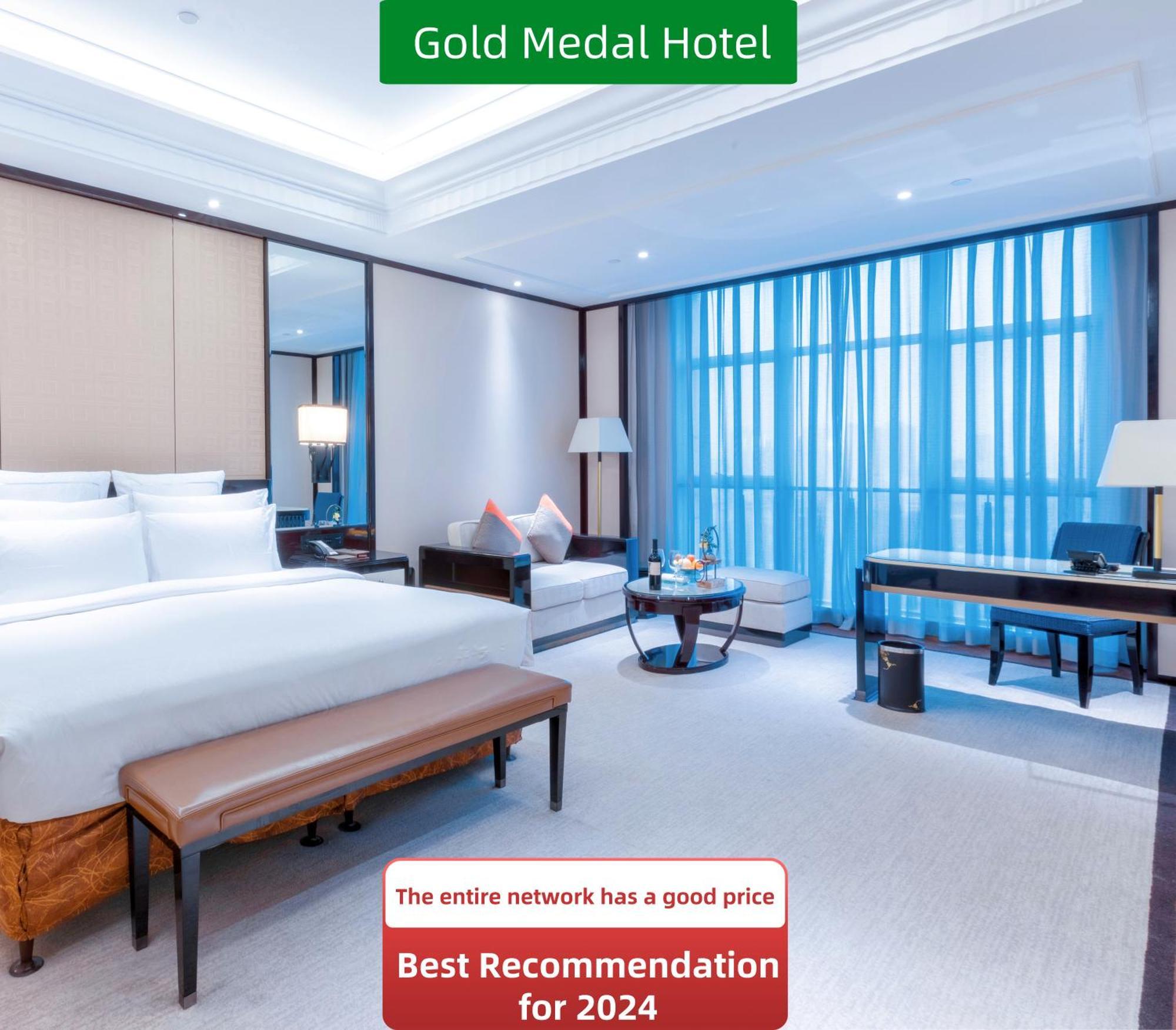 Henghe Selected S Design Hotel - Flagship Store Of Guangzhou Baiyun Railway Station International Convention Center--Reputation Preferred 4*
