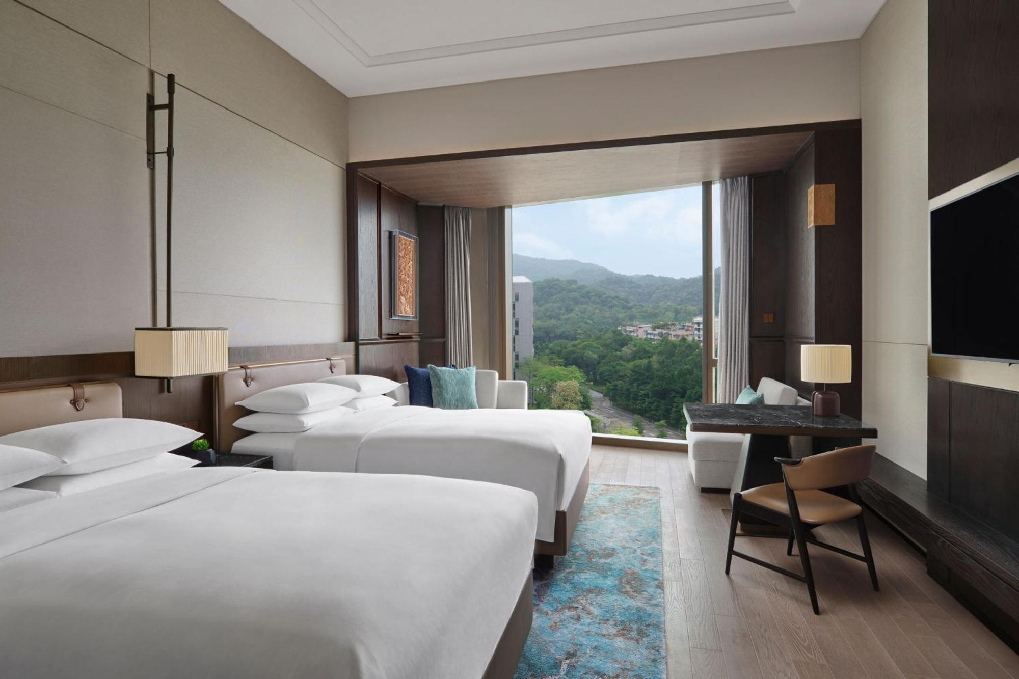 Hotel Marriott Baiyun 5*