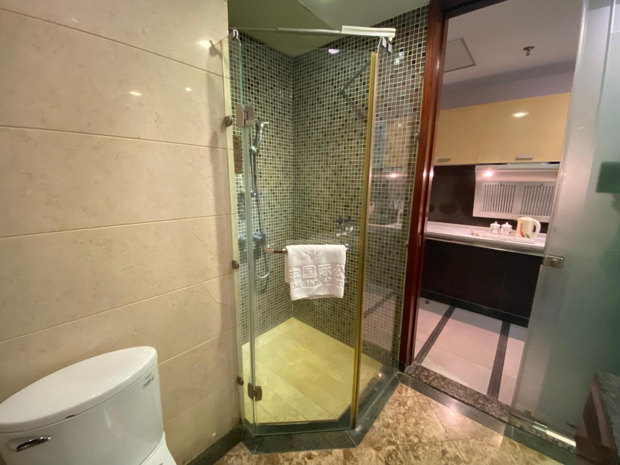 Aparthotel Yinfeng North Station Branch, Huacheng Road Subway Station Branch