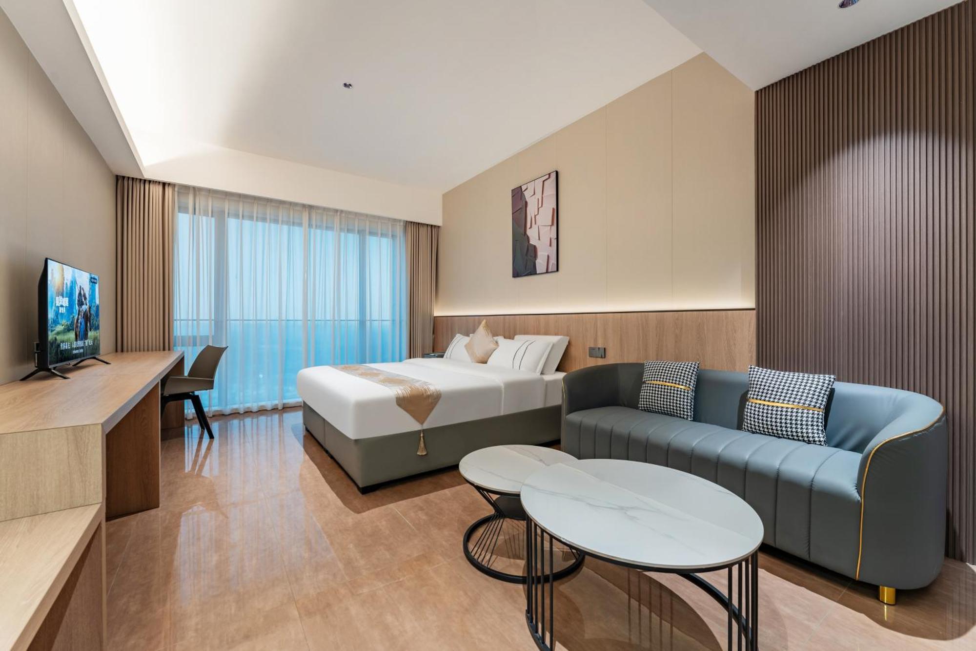 Yicheng Pazhou Poly World Trade Centre Apartment Apartment *
