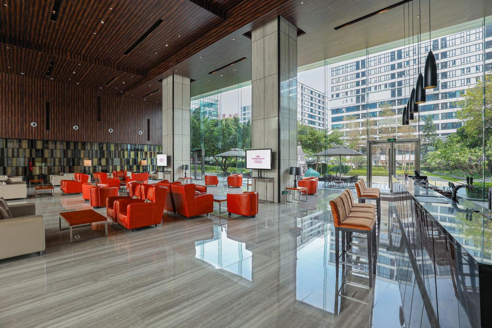 Crowne Plaza Huadu By Ihg - Free Shuttle Bus Between To Exhibition Center During Fair Guangzhou