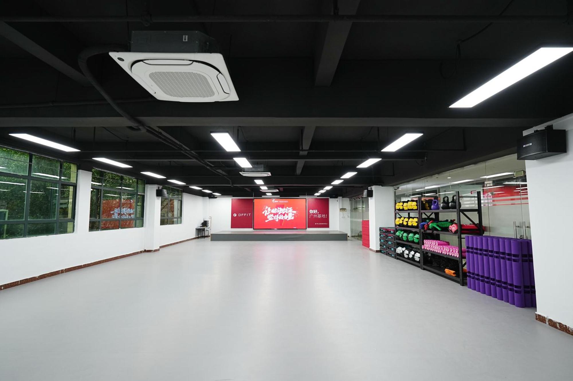 Hotel Yi Yun Baiyun International Airport Branch - Renhe Metro Station 3*
