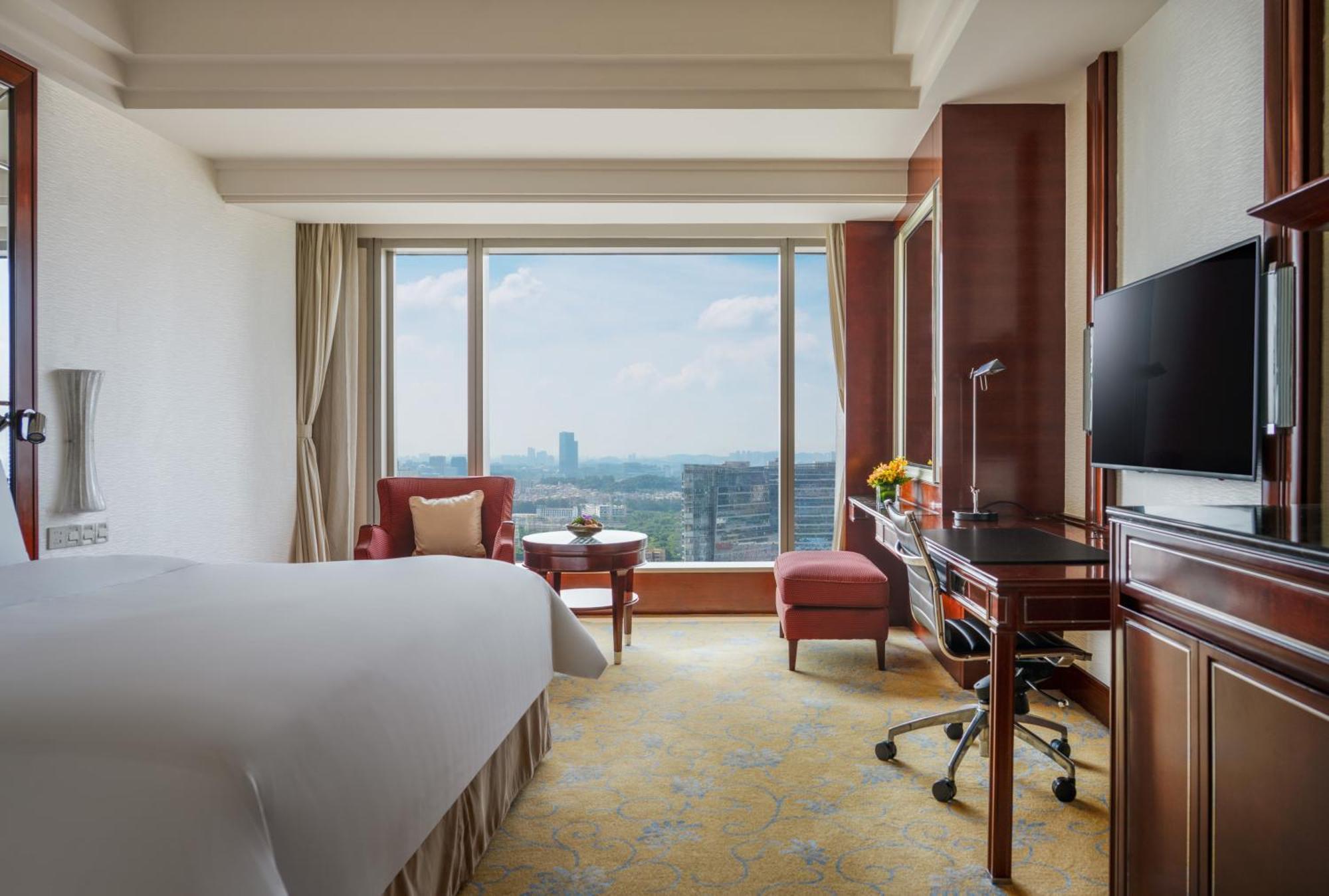 Shangri-la Guangzhou-3 Minutes By Walking To Fair Complex