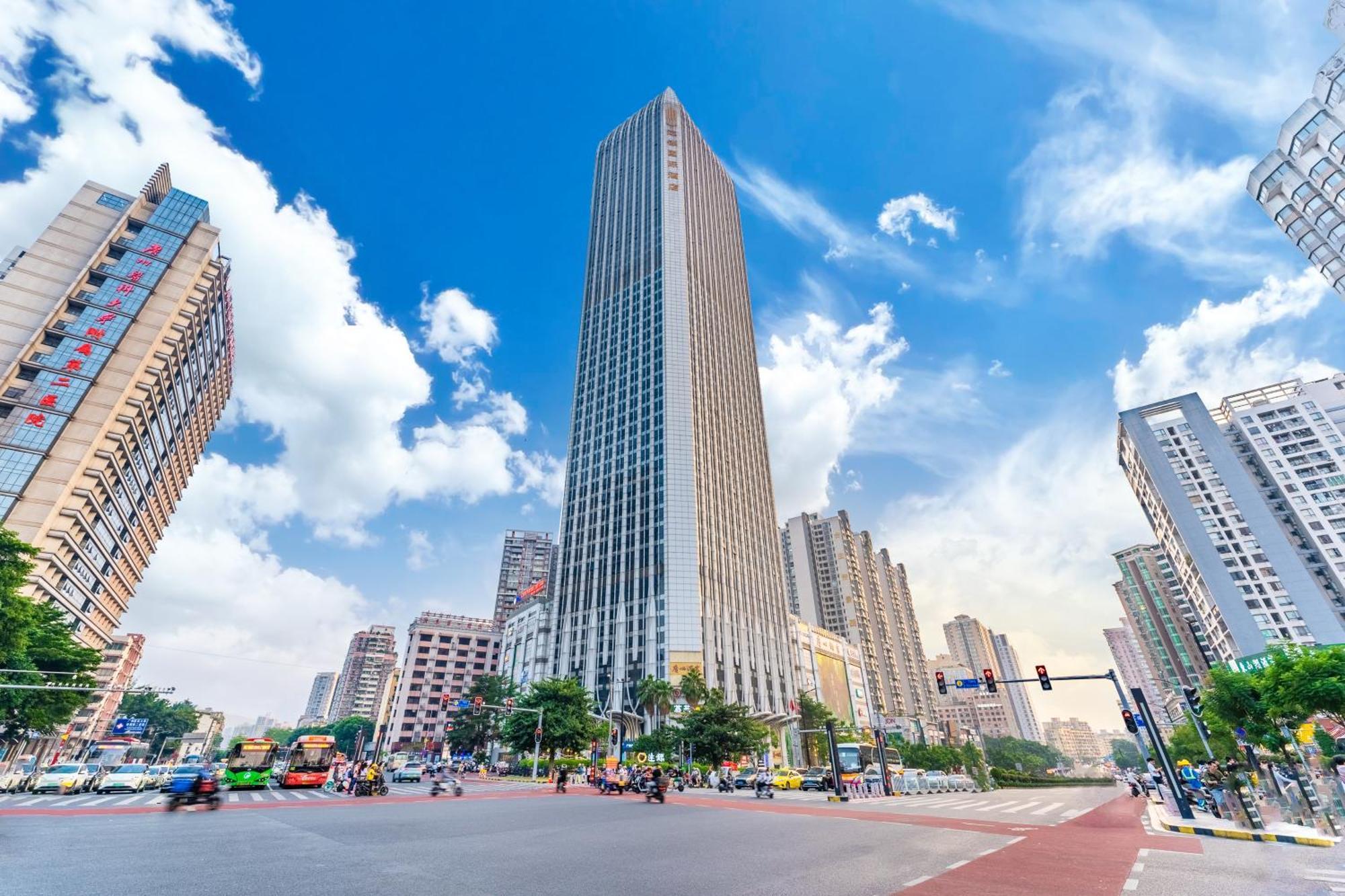 Apartment Star Stage International - 1min To Line2 & Line8 Changgang Stn-free Private Car Delivery To Fair From Apr 15th To 4th