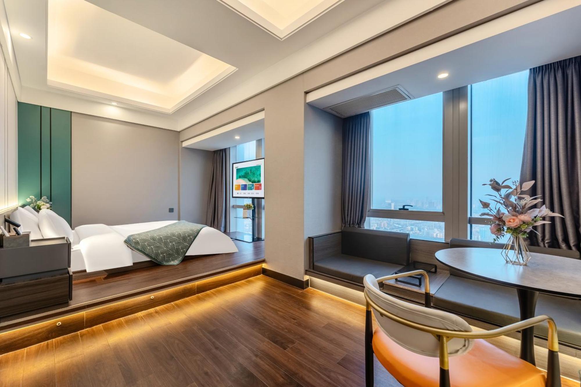 Apartment Star Stage International - 1min To Line2 & Line8 Changgang Stn-free Private Car Delivery To Fair From Apr 15th To 4th