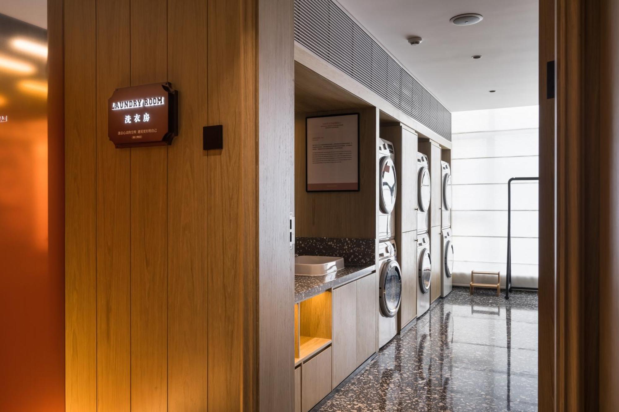 Arthur Luogang Xiangang Metro Guangzhou-free Breakfast And Free Afternoon Tea Canton