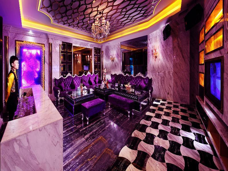Clayton Hotel-near Pazhou Exhibition Center 4*