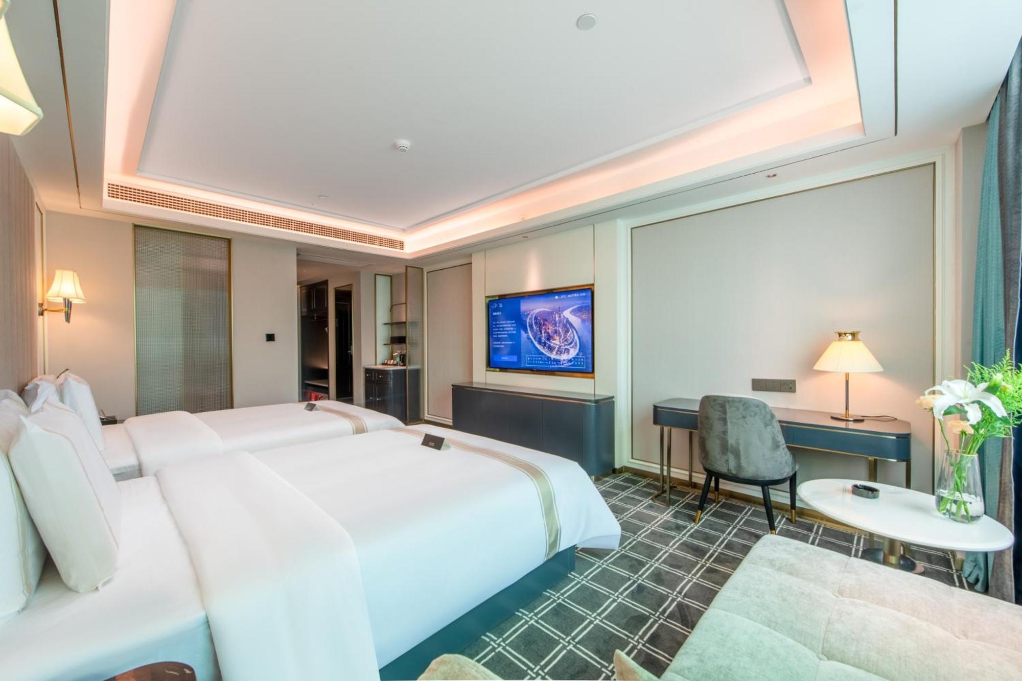 Xana Deluxe Xintang South High-speed Railway Station Hotel Guangzhou