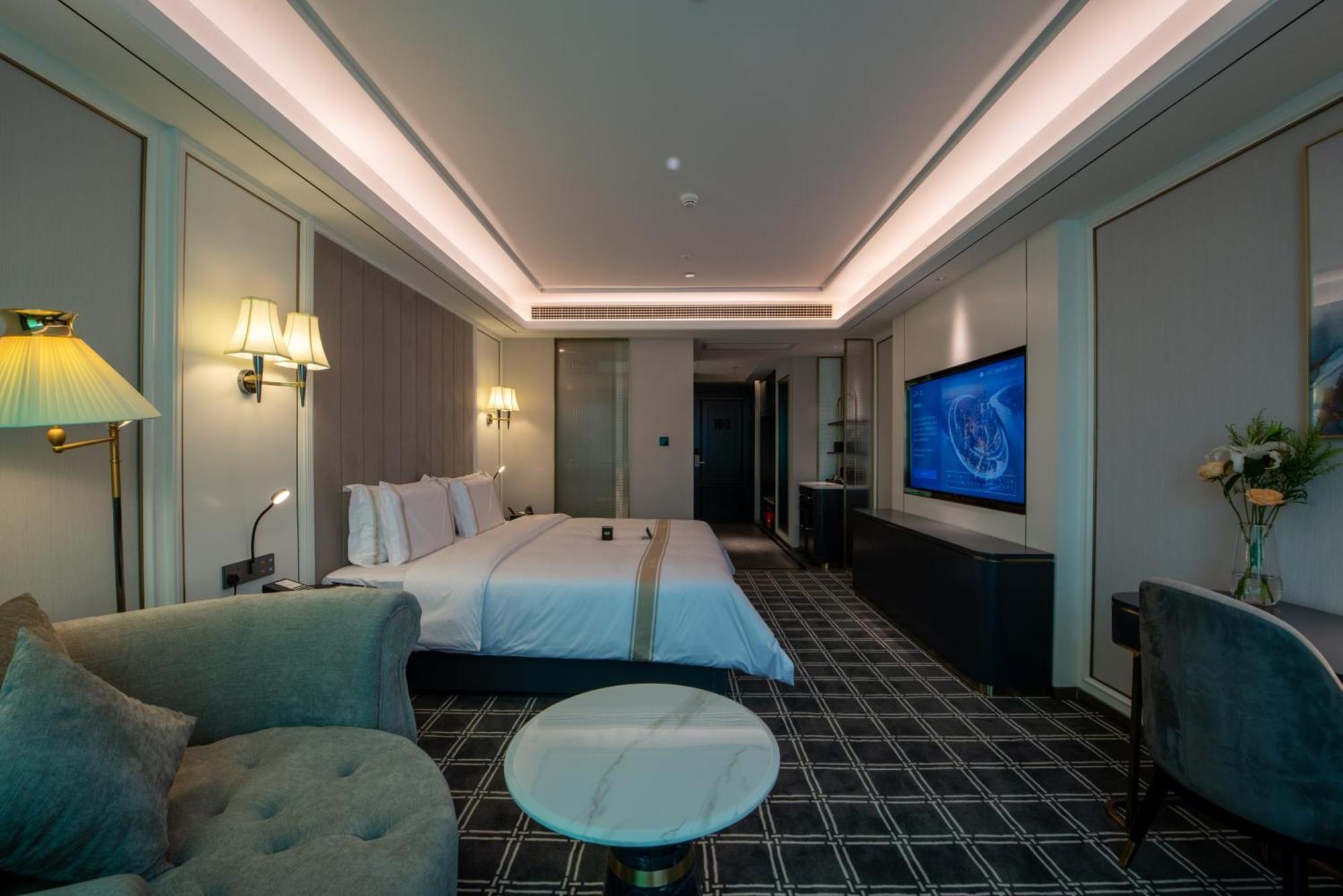 Xana Deluxe Xintang South High-speed Railway Station 4* Guangzhou