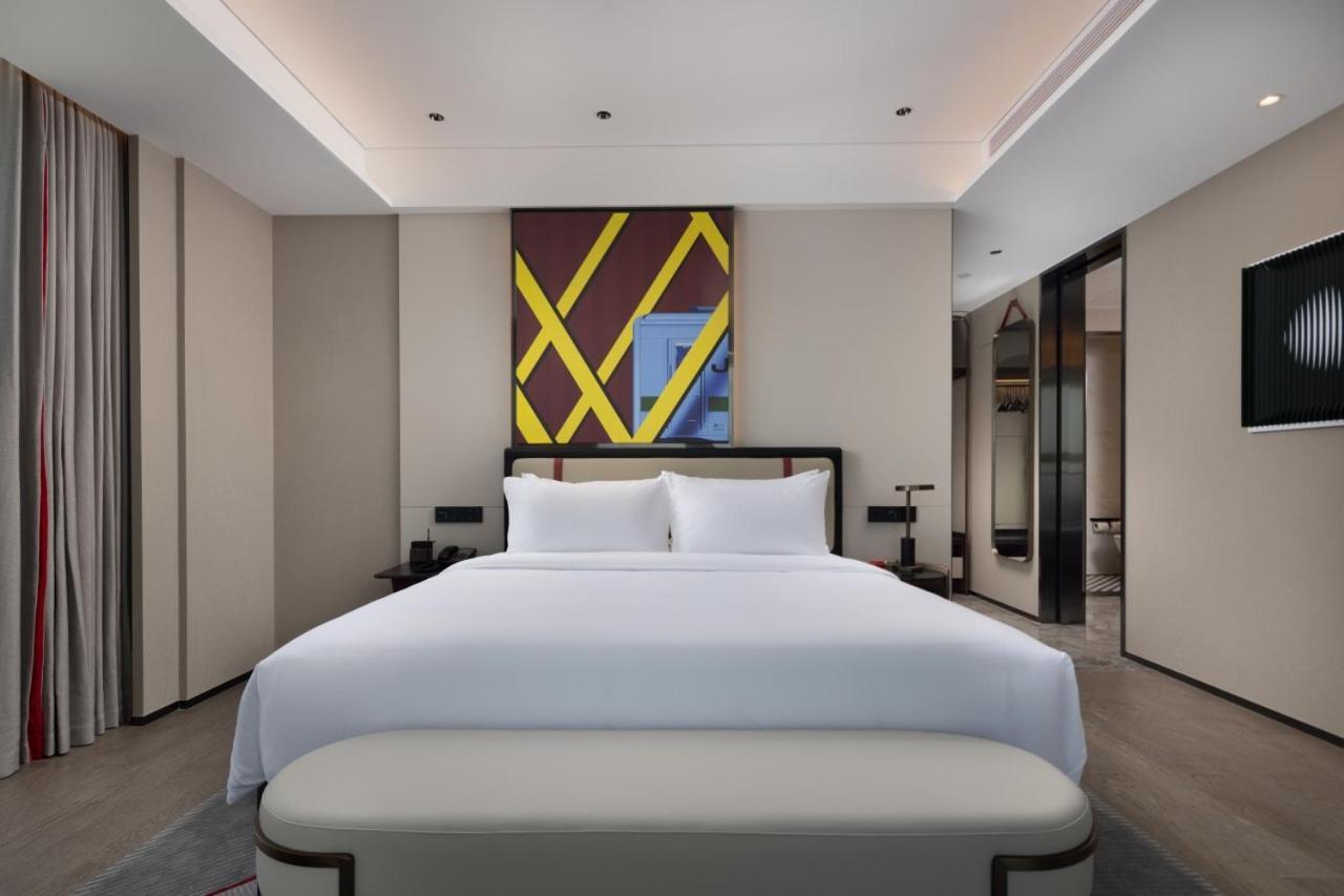 Radisson Red Guangzhou South Railway Station- Free Vpn Network 4*