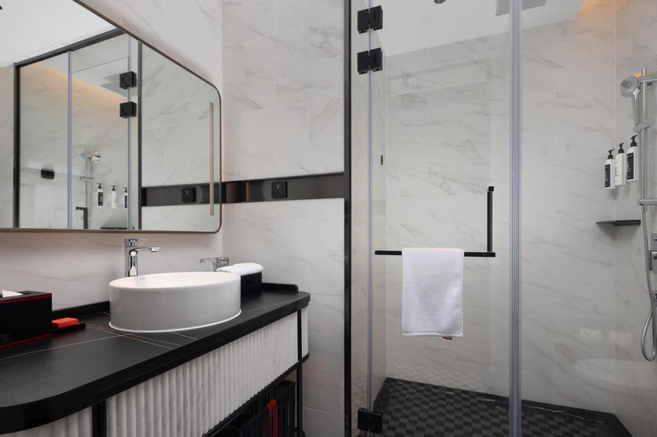 Radisson Red Guangzhou South Railway Station- Free Vpn Network Hotel 4*