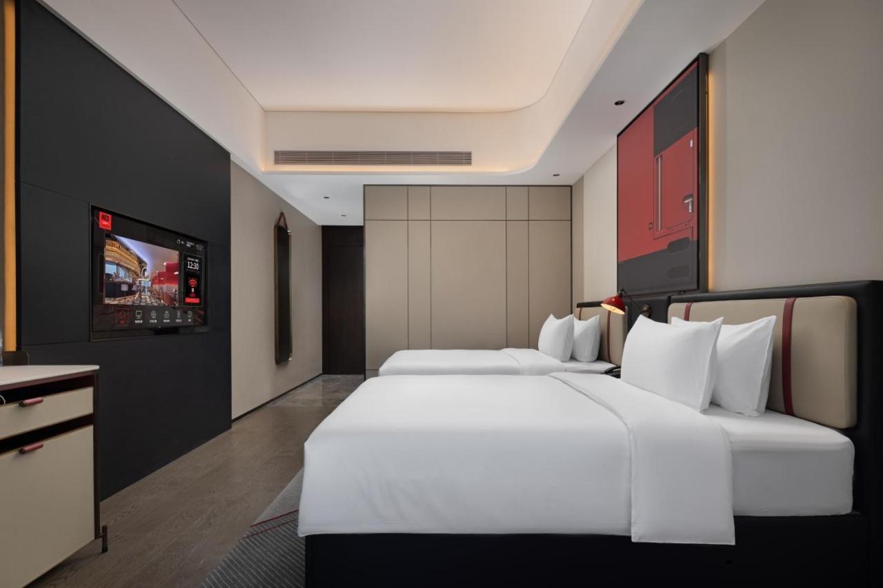 Hotel Radisson Red Guangzhou South Railway Station- Free Vpn Network Guangzhou
