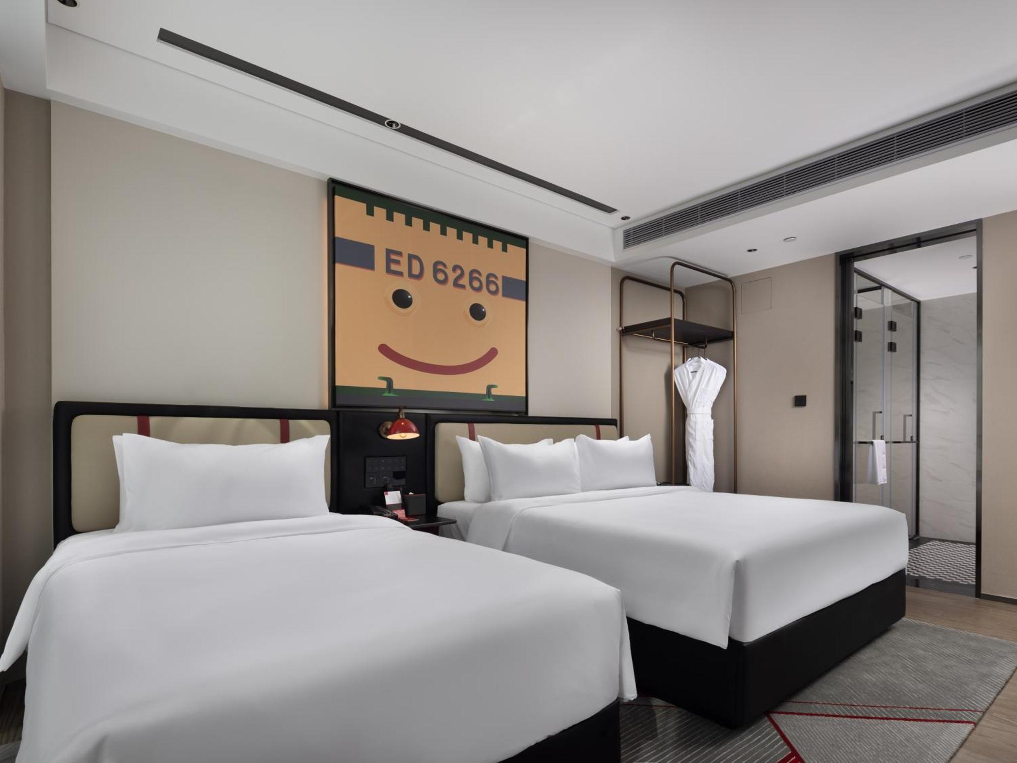 Hotel Radisson Red Guangzhou South Railway Station- Free Vpn Network