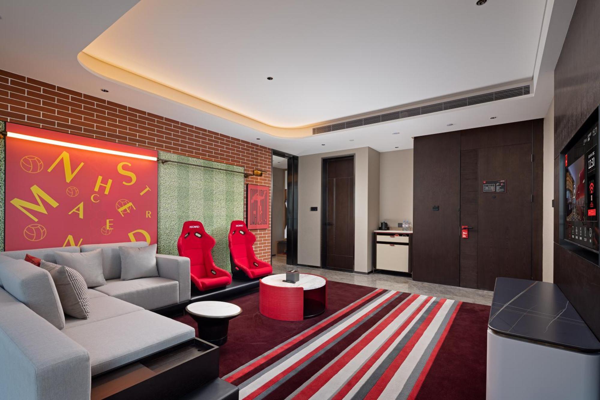 Radisson Red Guangzhou South Railway Station- Free Vpn Network Hotel 4*