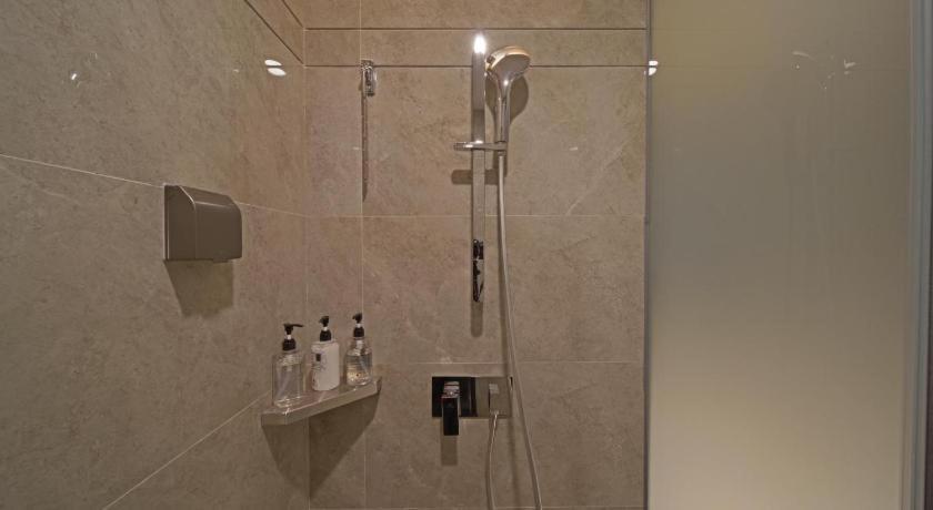 Hotel Echarm Gangding Metro Station Jinan 3*