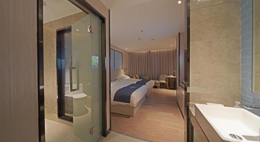 Hotel Echarm Gangding Metro Station Jinan