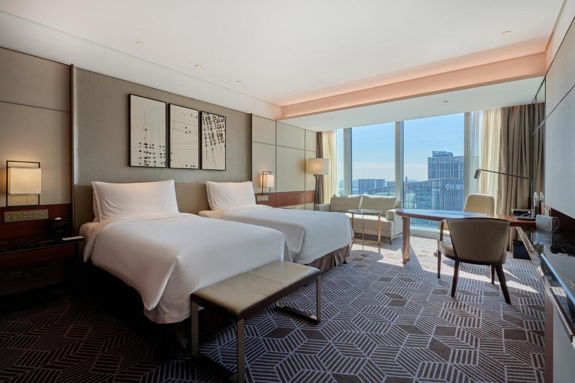 Intercontinental Exhibition Center By Ihg - Free Shuttle Between And Exhibition Center During Fair & Exhibitor Registration Counter Hotel Guangzhou