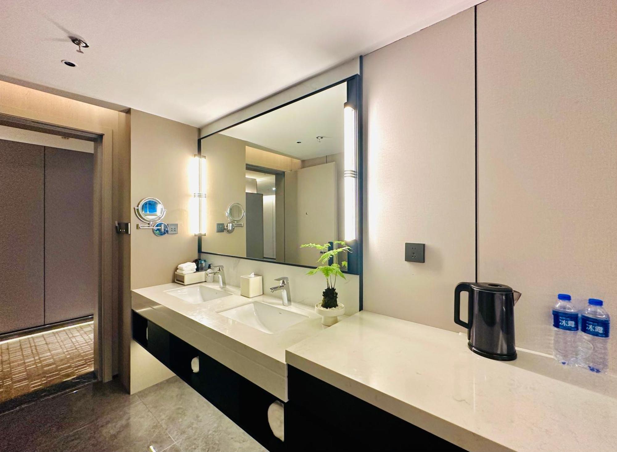 Wilmton Art Hotel Guangzhou Nansha Uni Mall