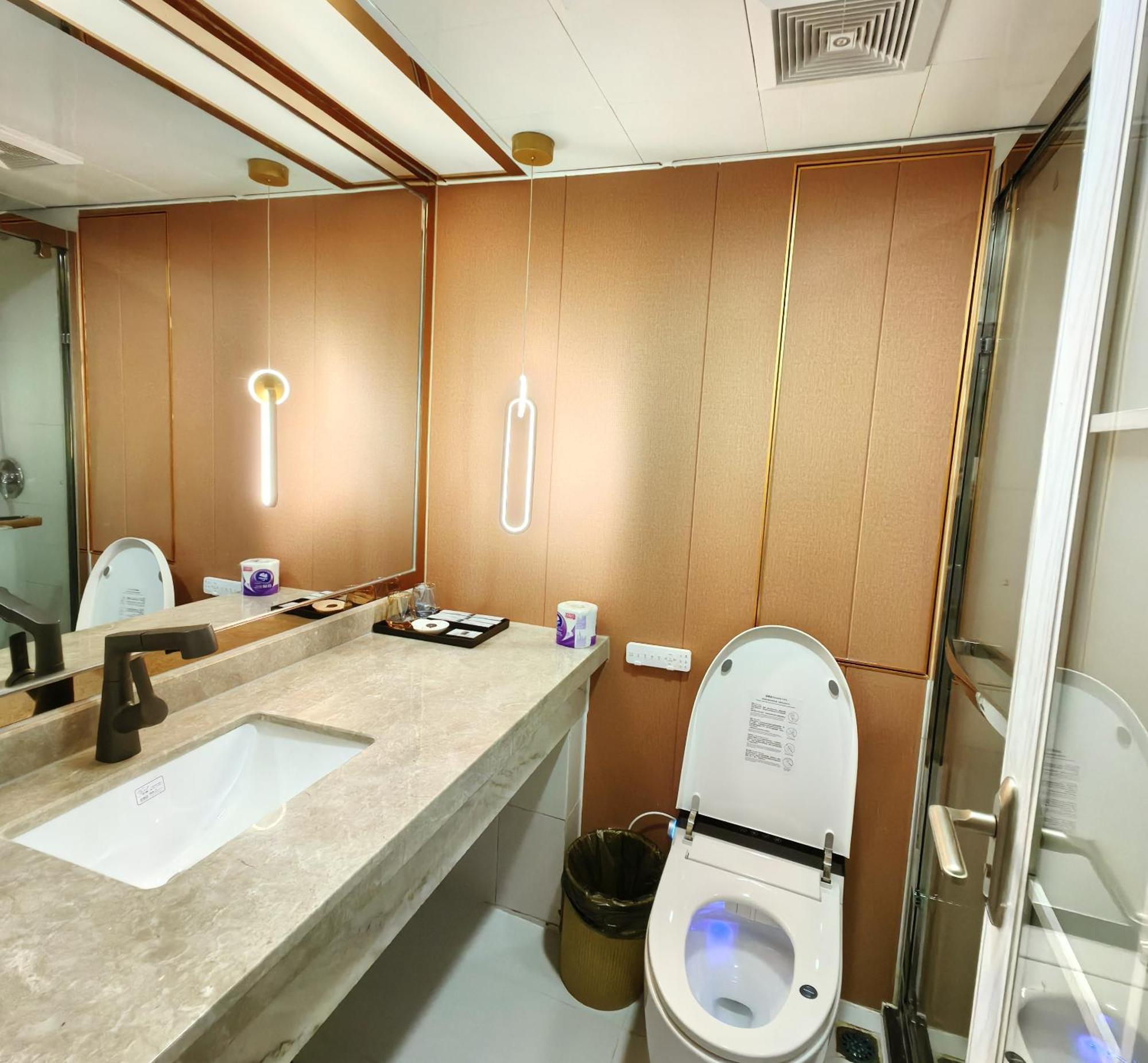 Mihua International Aparthotel