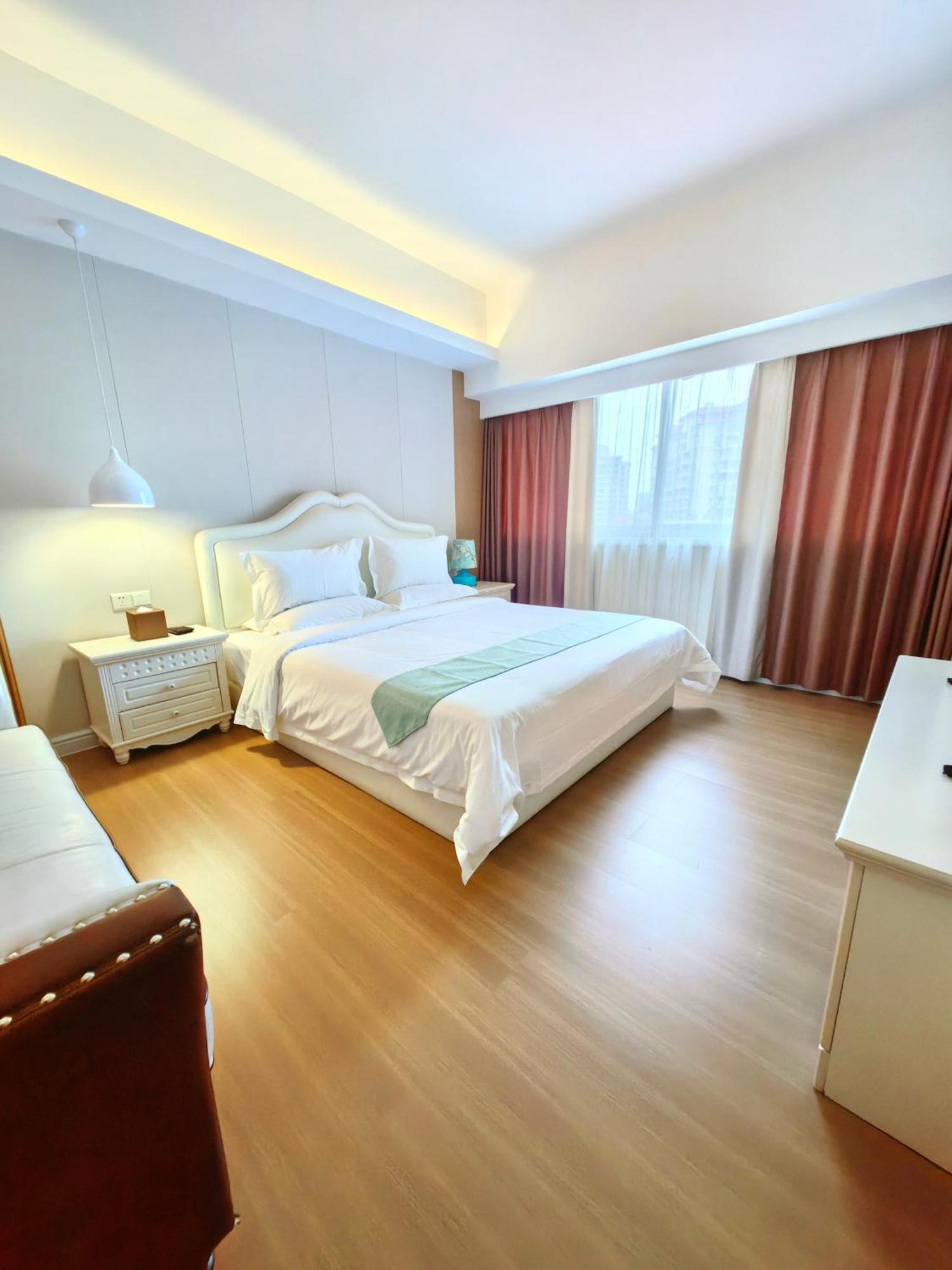 Aparthotel Mihua International 2*