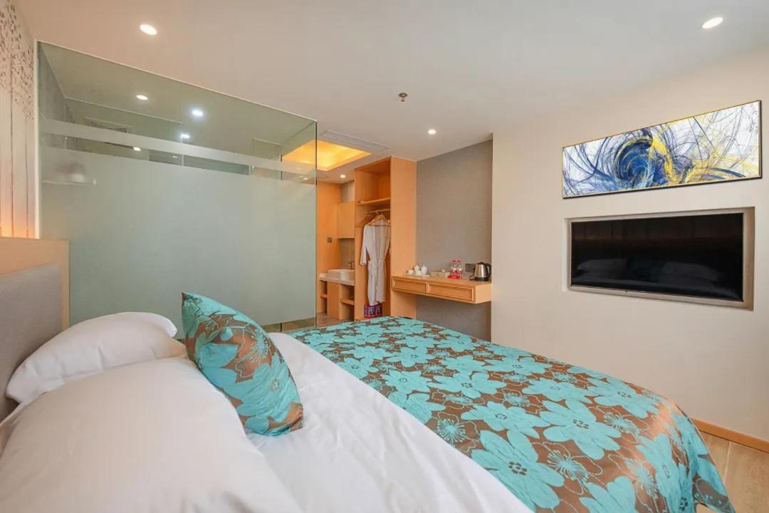Hongxiang Hotel