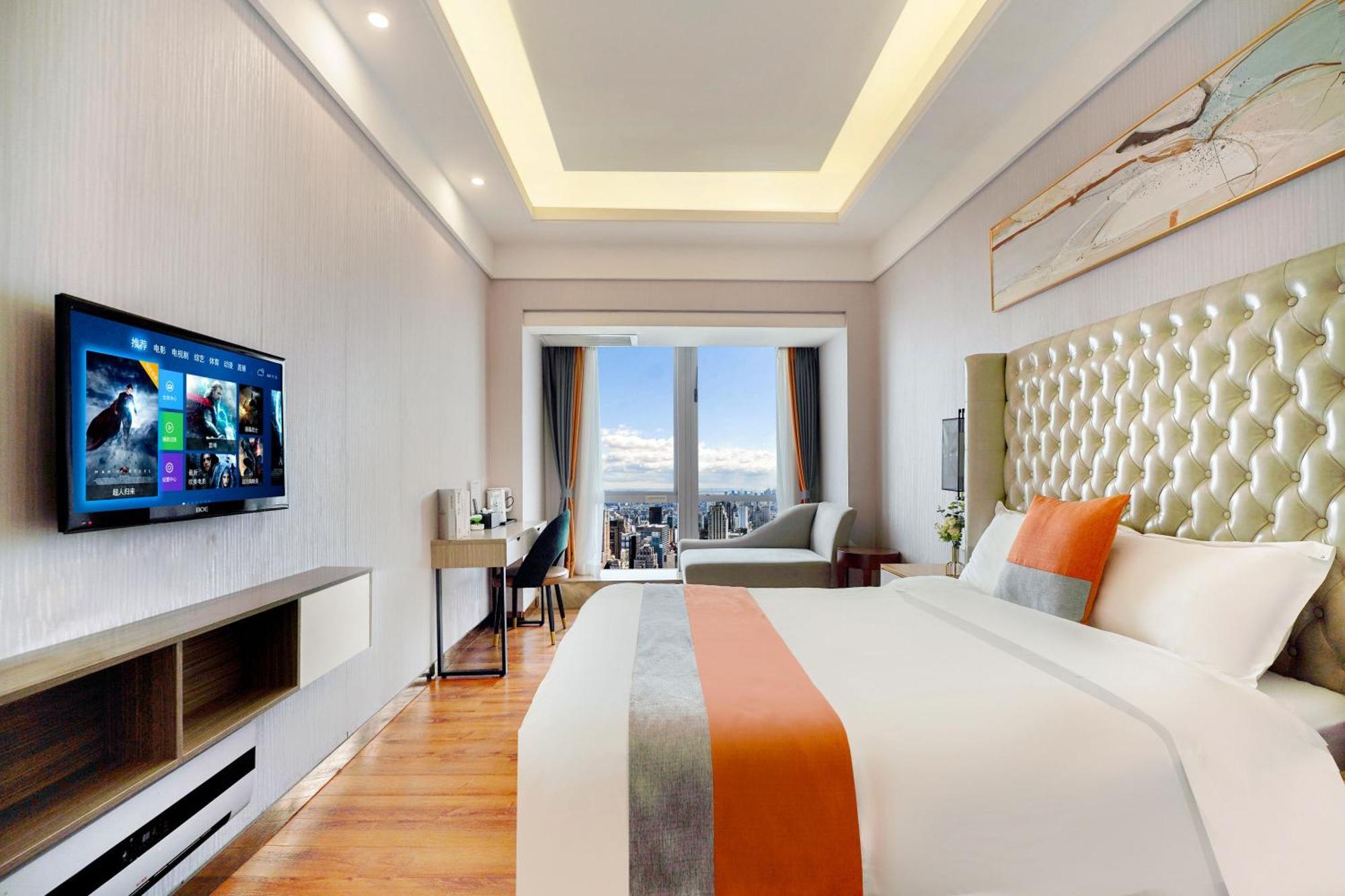 Hotel Ht Legend Changgang Metro Station Exit F -direct To Fair Canton