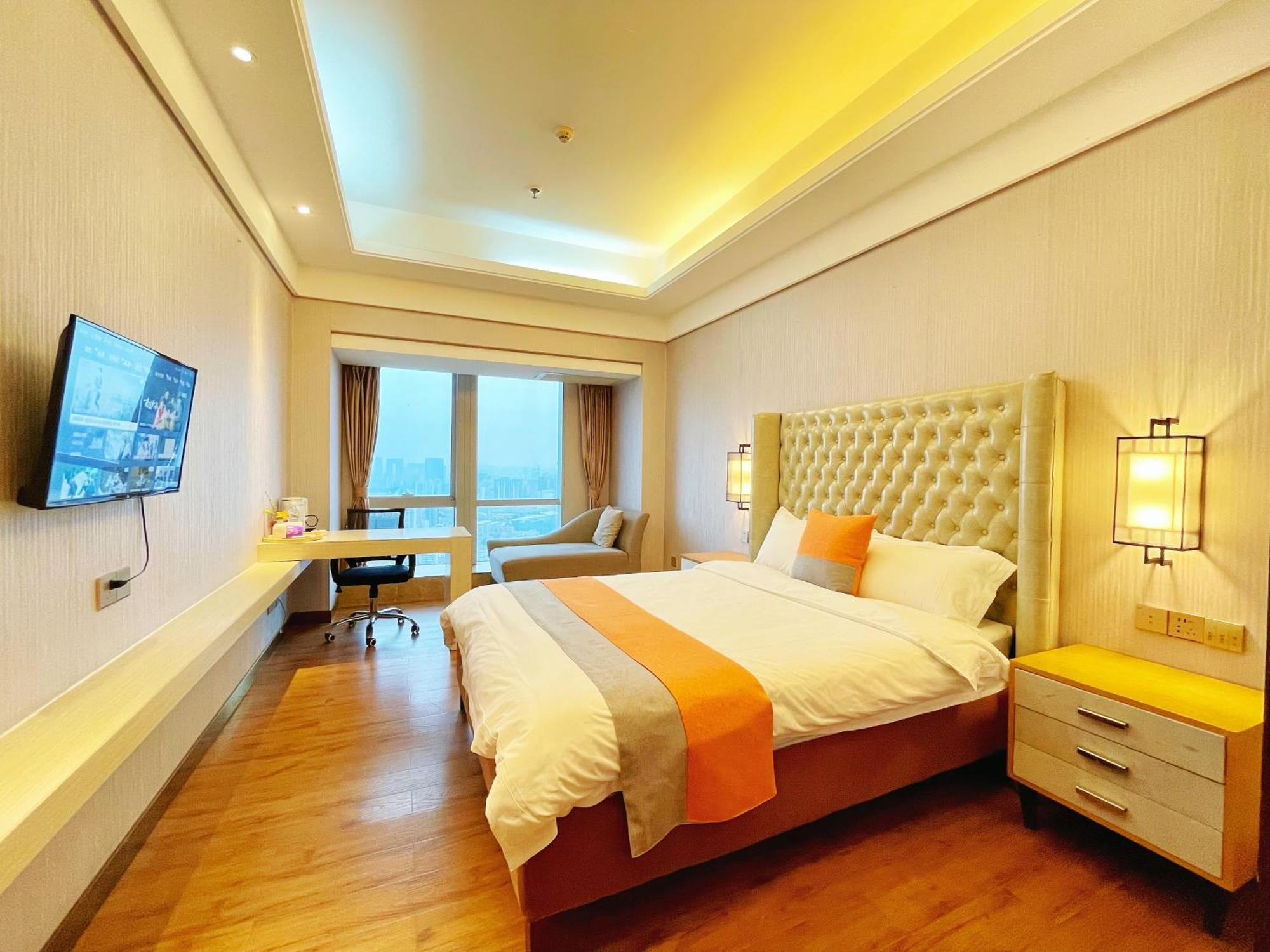 Hotel Ht Legend Changgang Metro Station Exit F -direct To Fair Canton