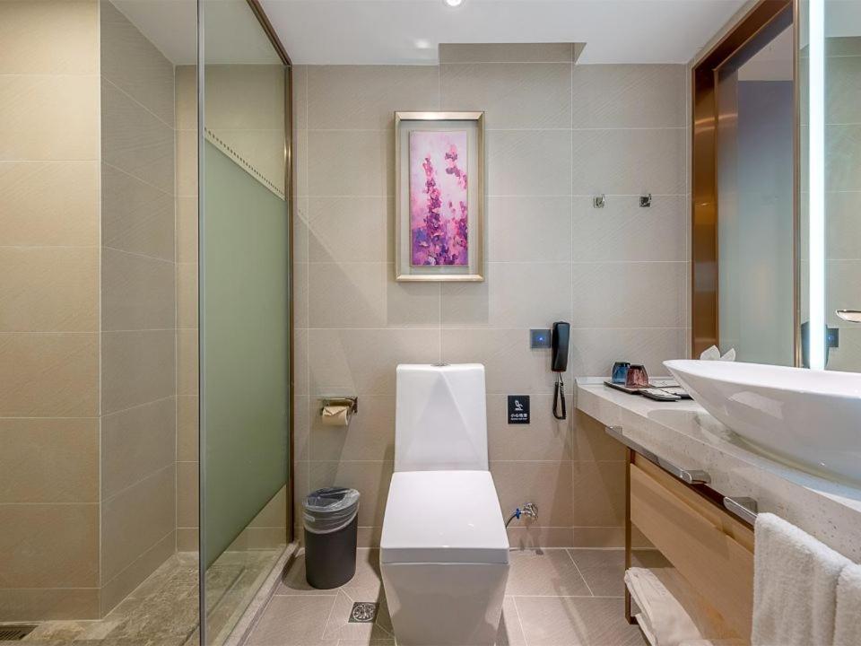 Lavande East Railway Station Tianpingjia Subway Station Branch Hotel Canton