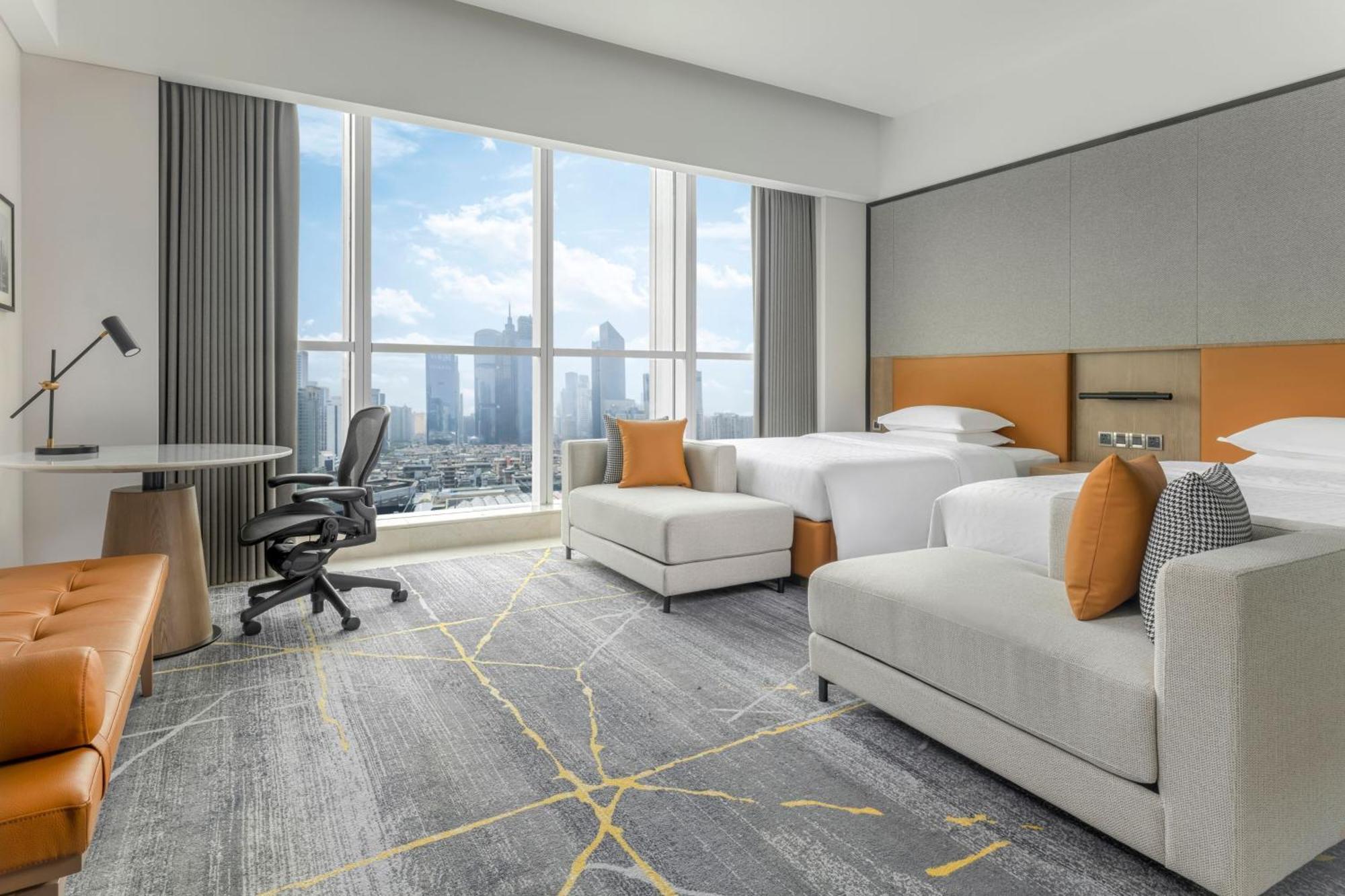 Sheraton Hotel 5*