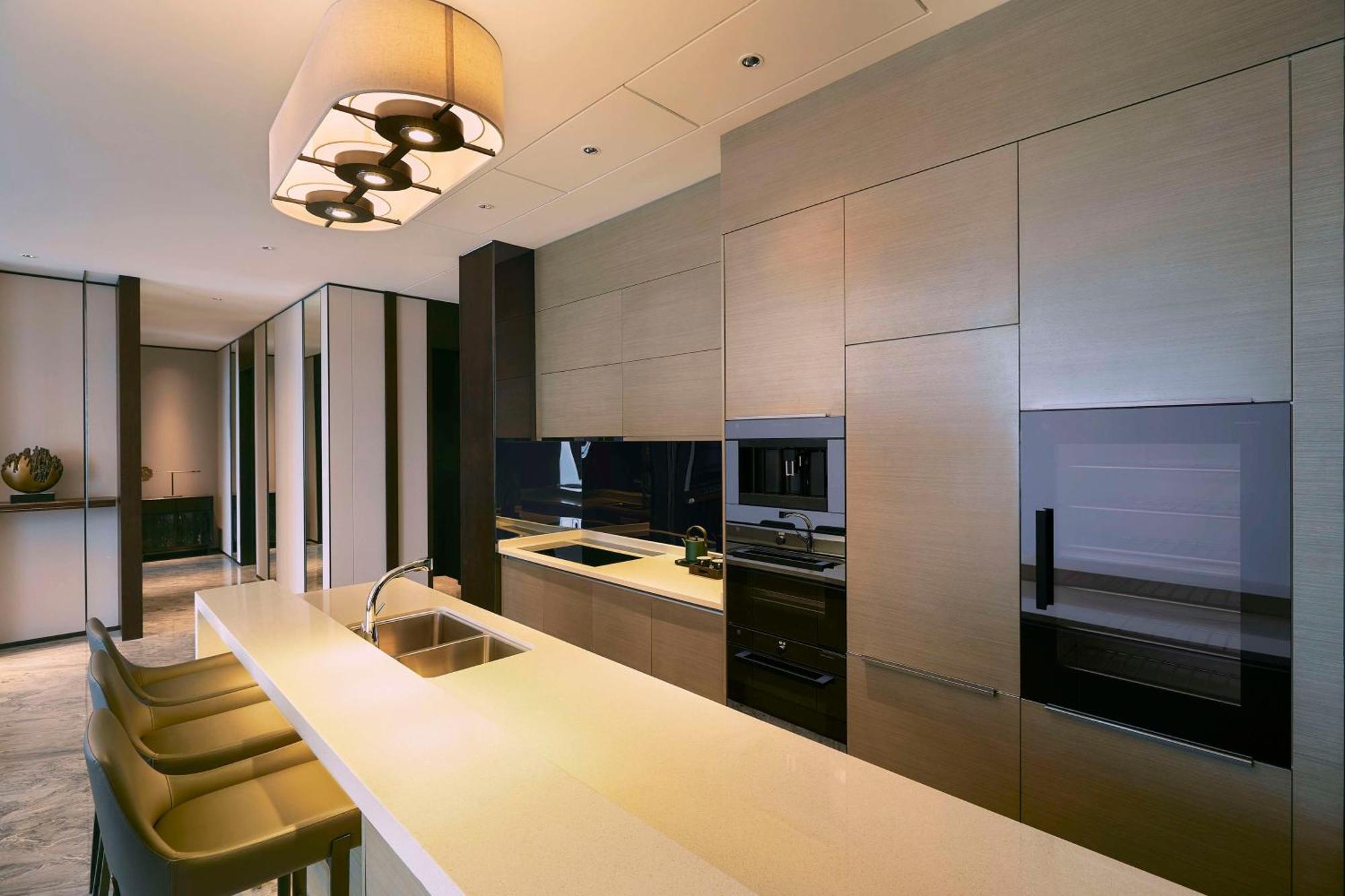 Kempinski Residences 5*