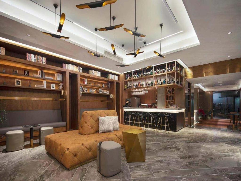Hotel Laika Huanshi East Road