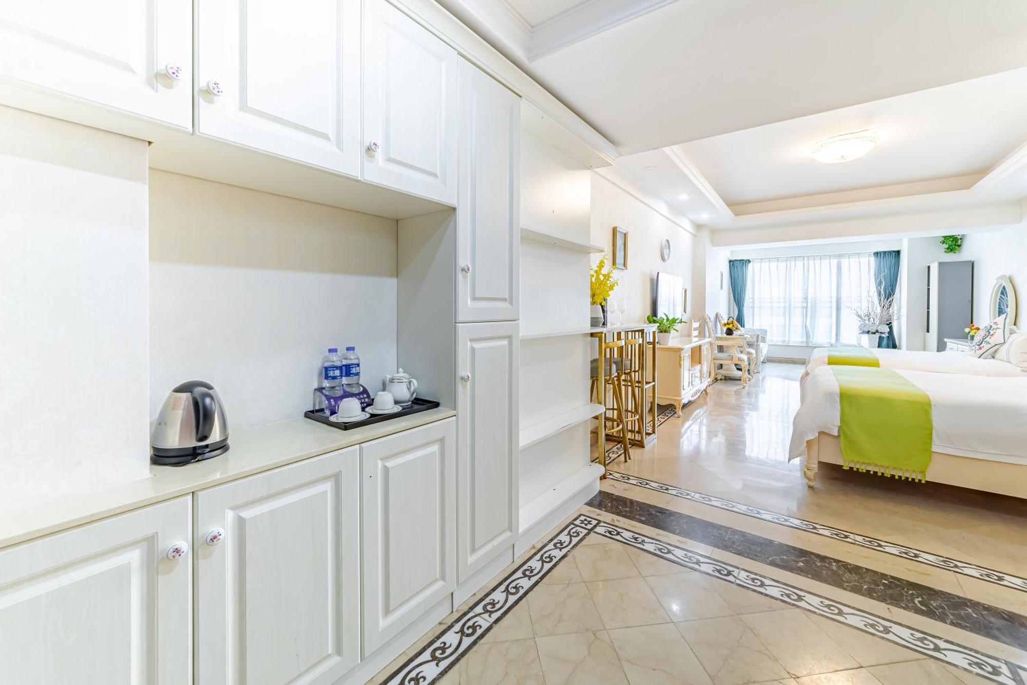 Waifiden Haizhu Square Wanyi Hotel Canton