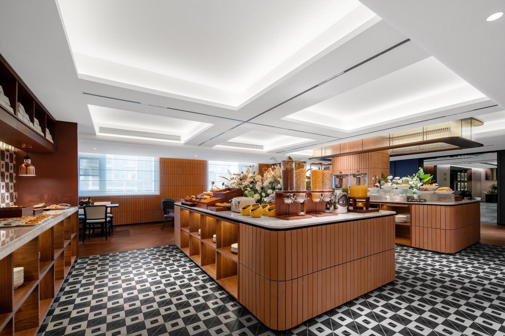 Intercity Huadu Hotel