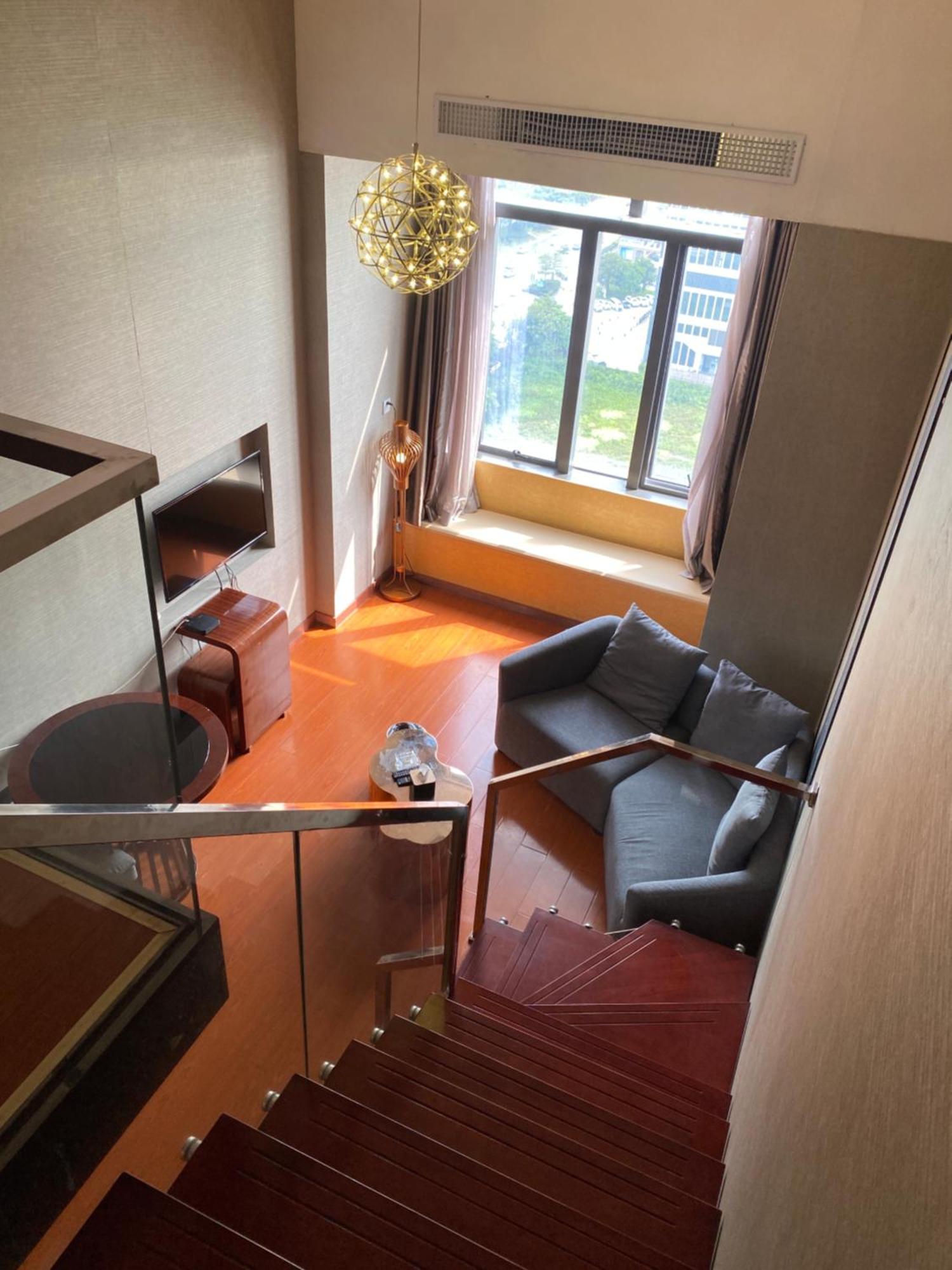 April Fair Duplex South Railway Station Ao Yuan Yue Shi Dai Branch *