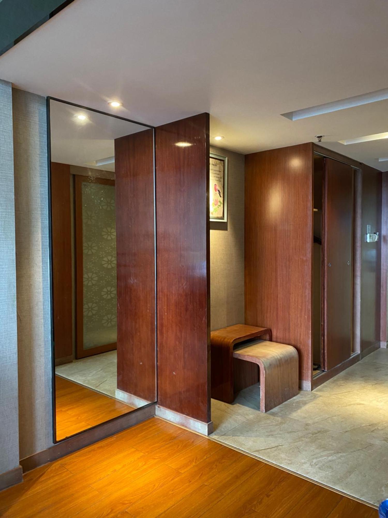 April Fair Duplex South Railway Station Ao Yuan Yue Shi Dai Branch * Guangzhou