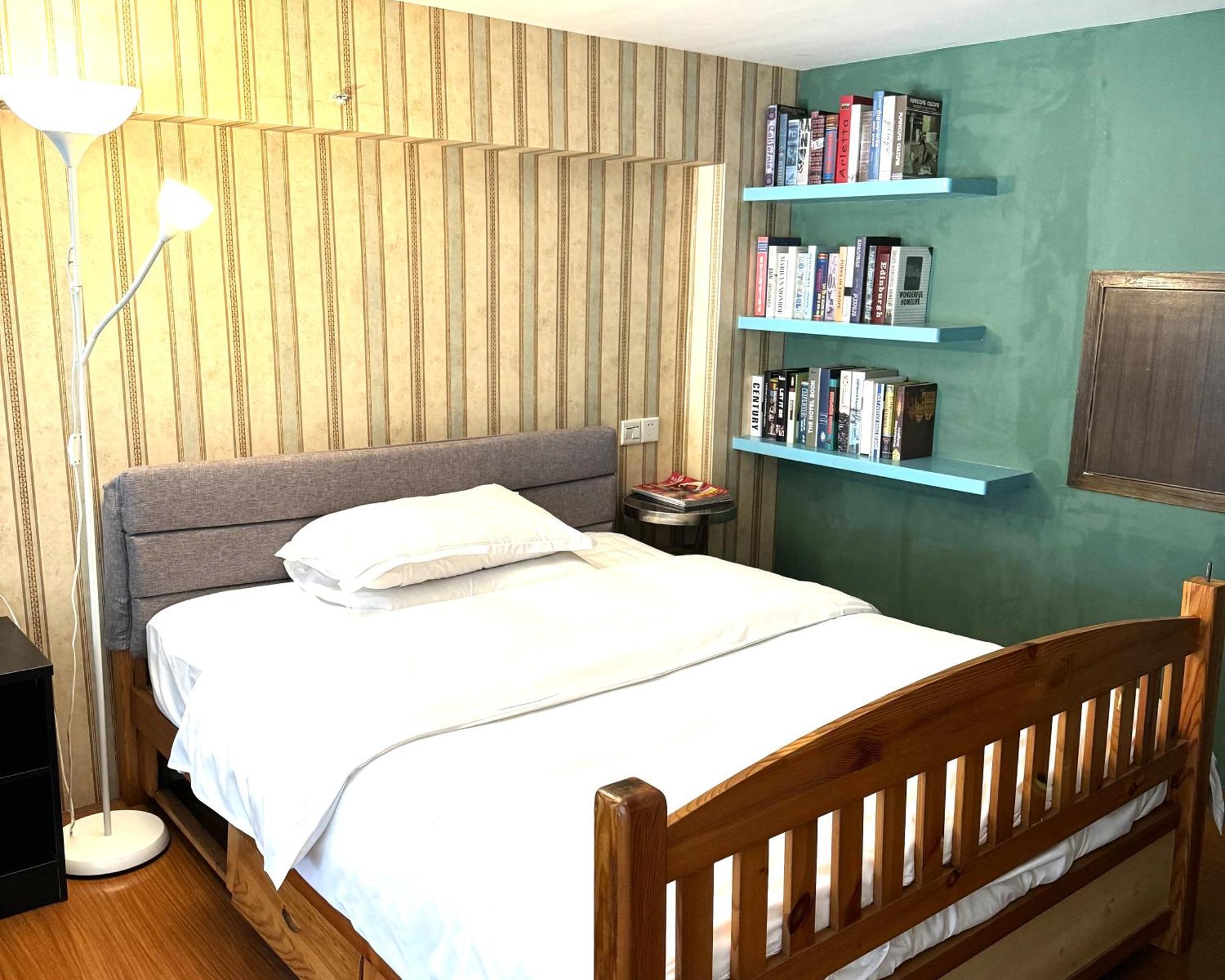 Apartment April Fair Duplex Guagnzhou South Railway Station Min Jie Branch *