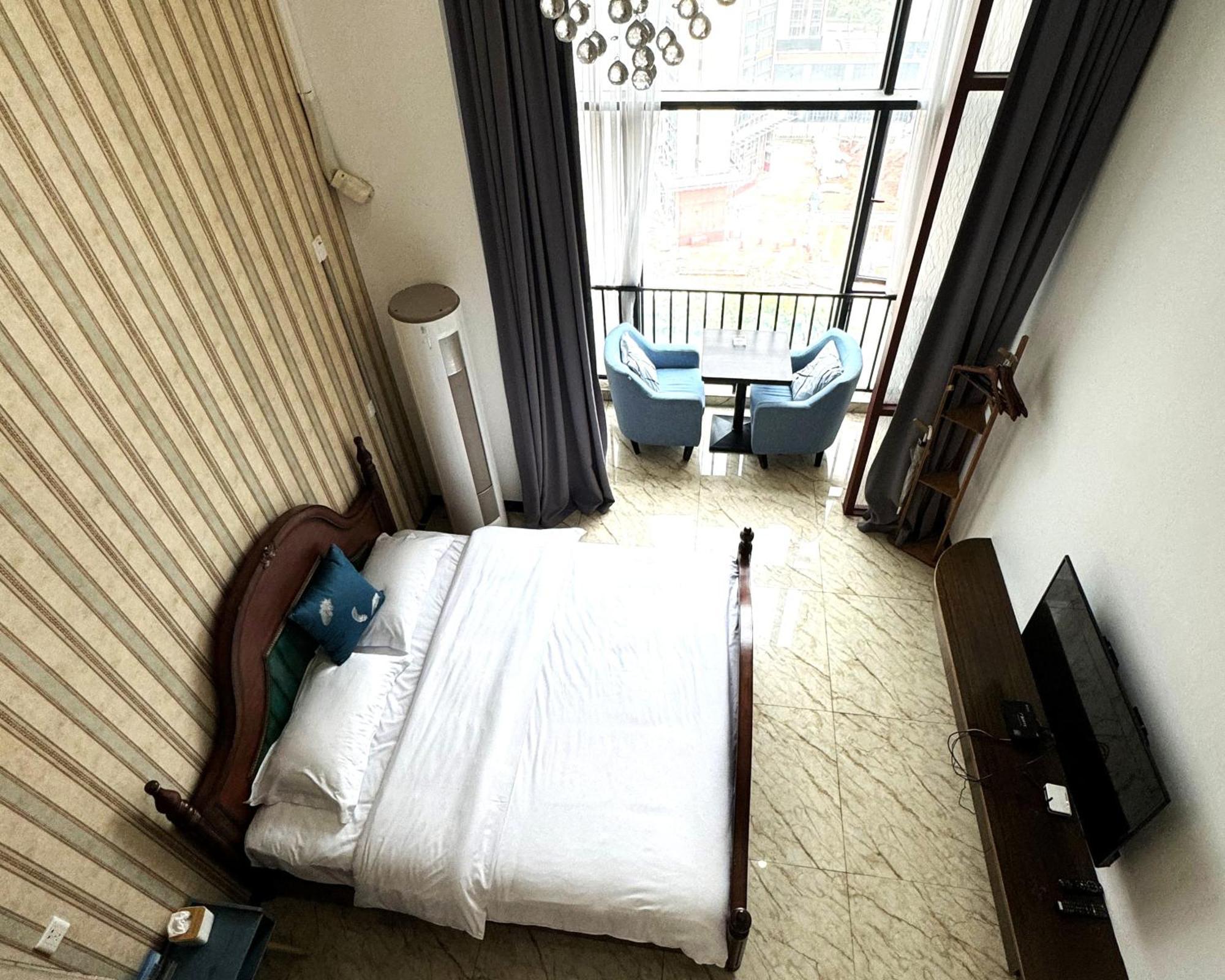 April Fair Duplex Guagnzhou South Railway Station Min Jie Branch * Guangzhou