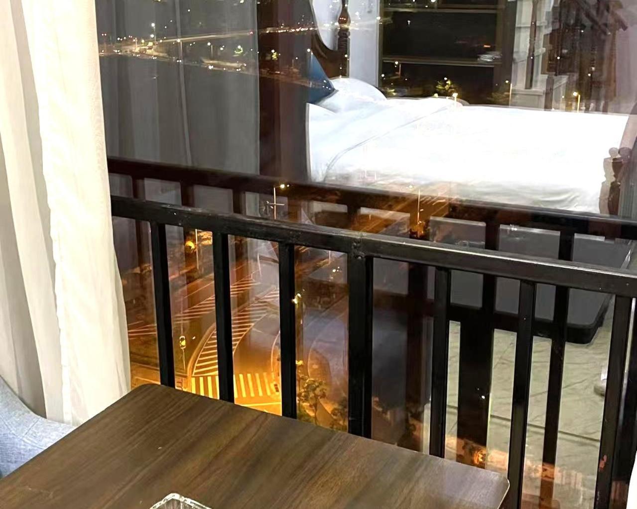 April Fair Duplex Guagnzhou South Railway Station Min Jie Branch