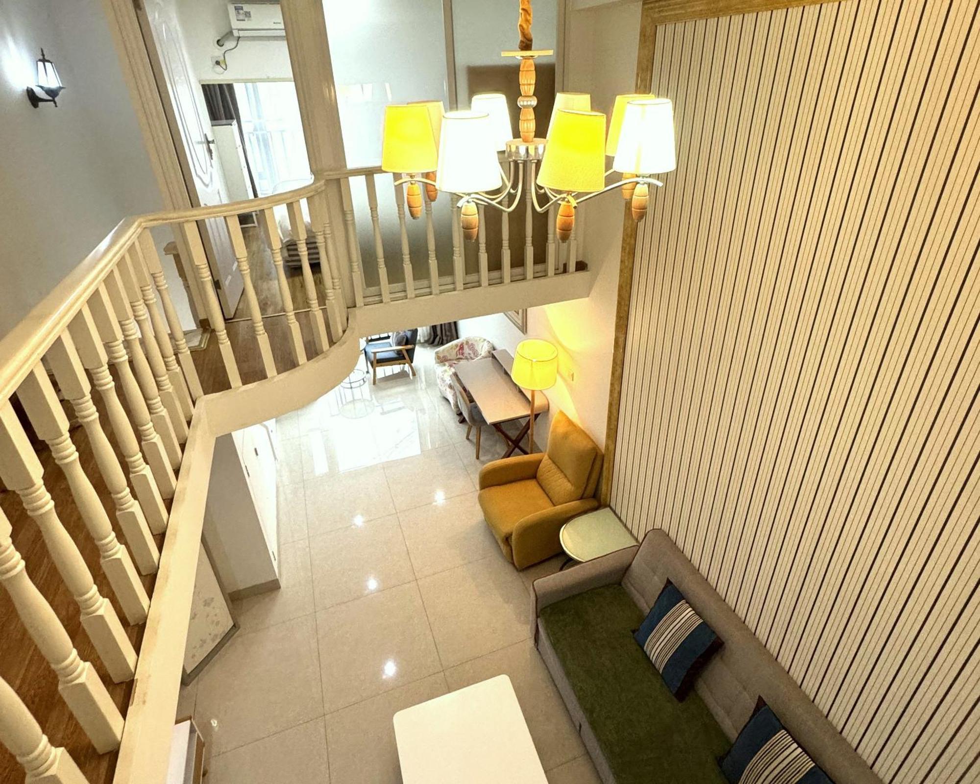 Apartment April Fair Duplex Guagnzhou South Railway Station Min Jie Branch