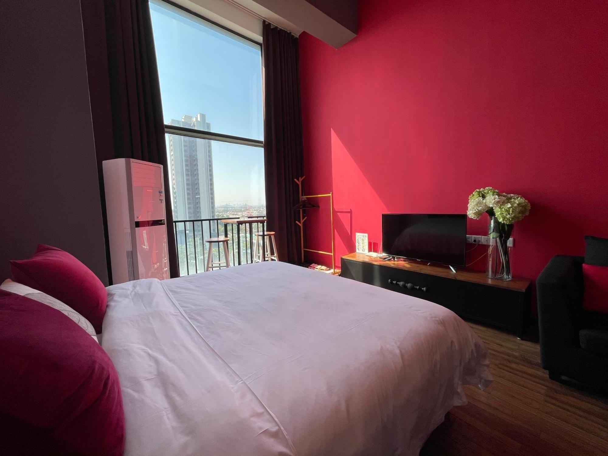 Apartment April Fair Duplex Guagnzhou South Railway Station Min Jie Branch *