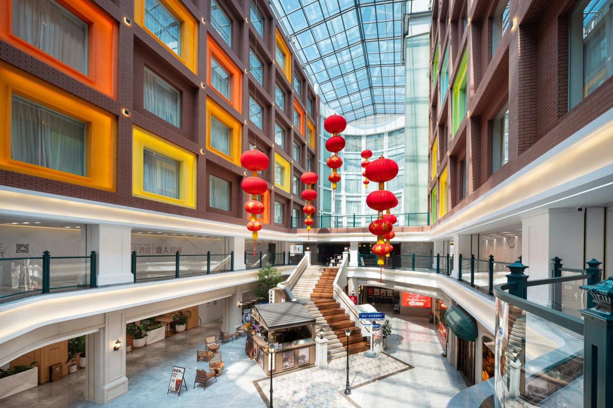 Wogo Yuanbao Hotel-zhujiang New Town-free Fair Shuttle Bus & Overseas Buyer Registration Services Hotel 5*