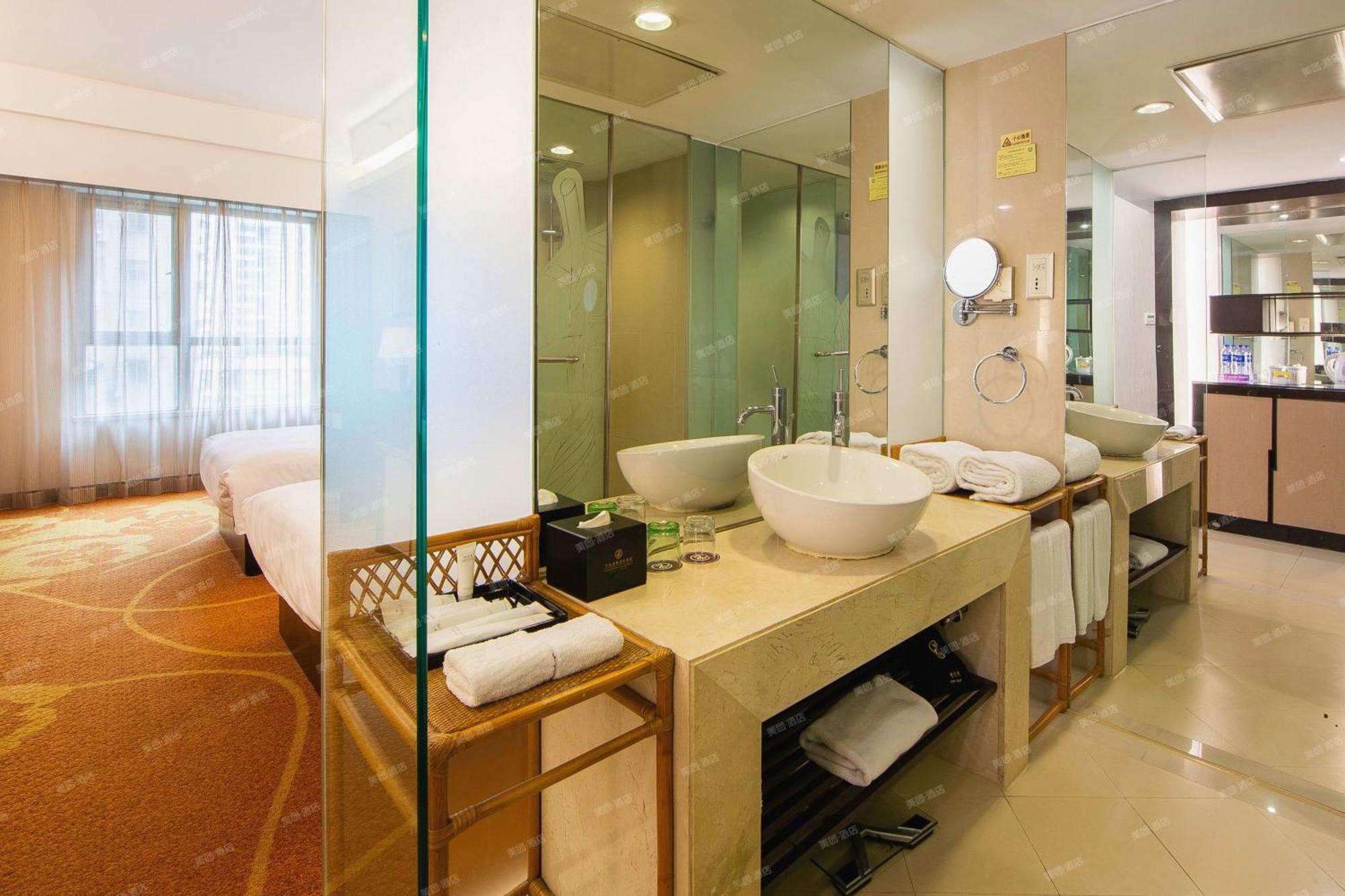 Landmark International Hotel