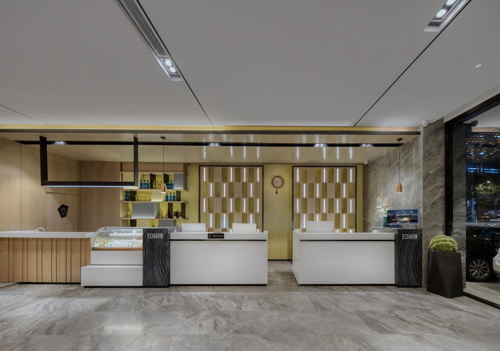 Hotel Echarm International Pazhou Convention And Exhibition Center Nanzhou Subway Metro Branch - Free Shuttle Bus To Fair Complex During Fair Period Guangzhou