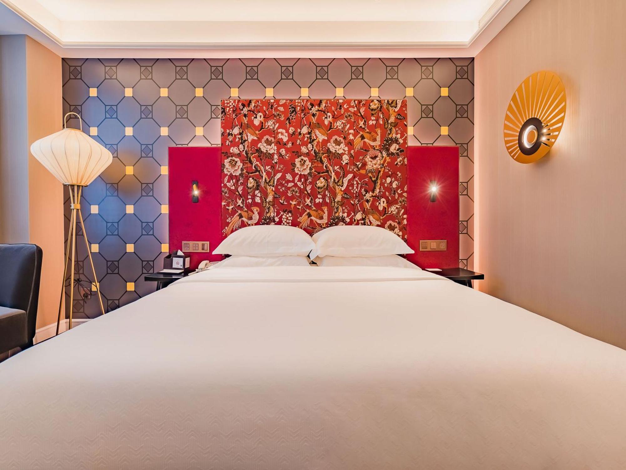 Hotel Metropolo Hanxi Chimelong Wanbo Subway Station 4*