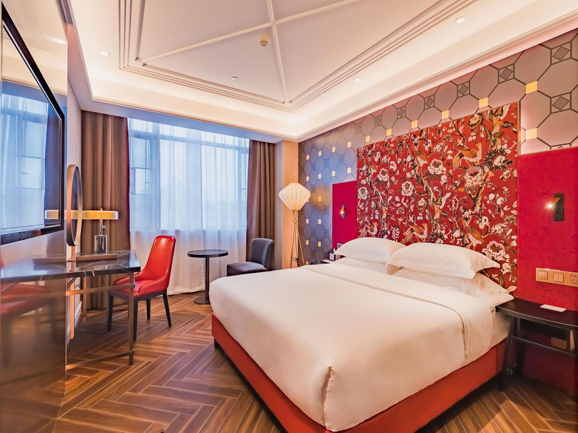 Hotel Metropolo Hanxi Chimelong Wanbo Subway Station 4*
